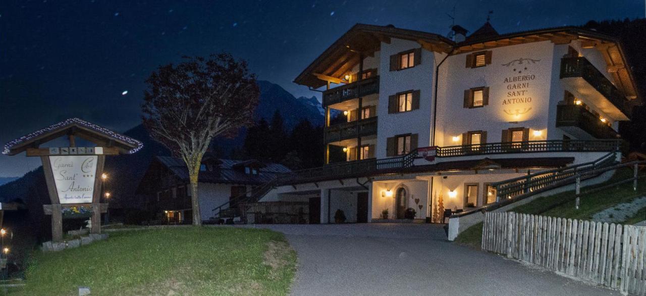 Hotel Garni Sant'Antonio Con Spa Madonna di Campiglio Exterior foto