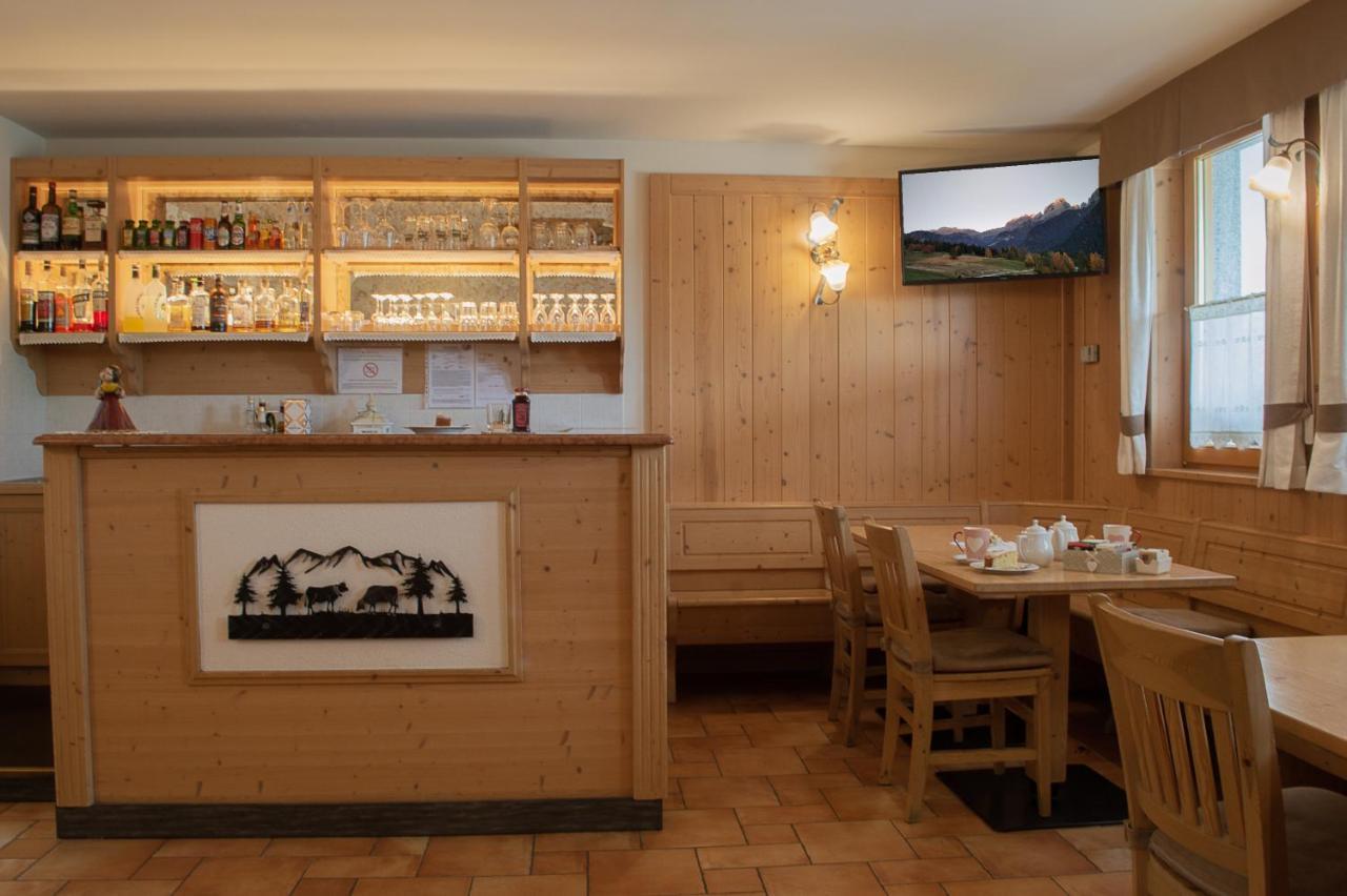 Hotel Garni Sant'Antonio Con Spa Madonna di Campiglio Exterior foto