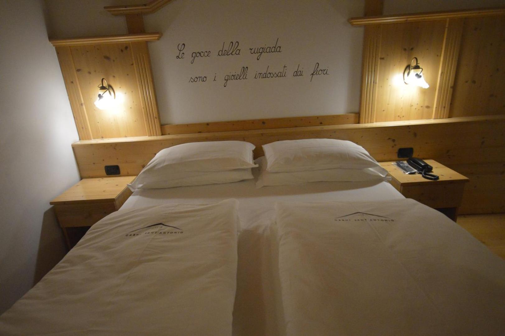 Hotel Garni Sant'Antonio Con Spa Madonna di Campiglio Exterior foto